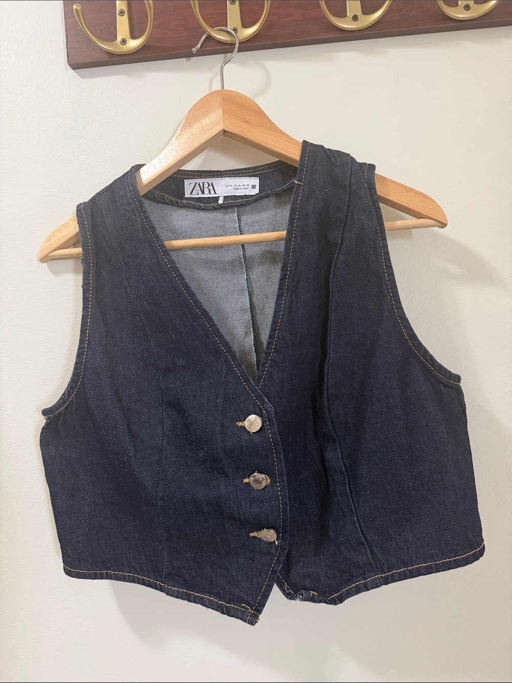 Zara Women’s Top Dark Blue Denim Crop Vest size XL